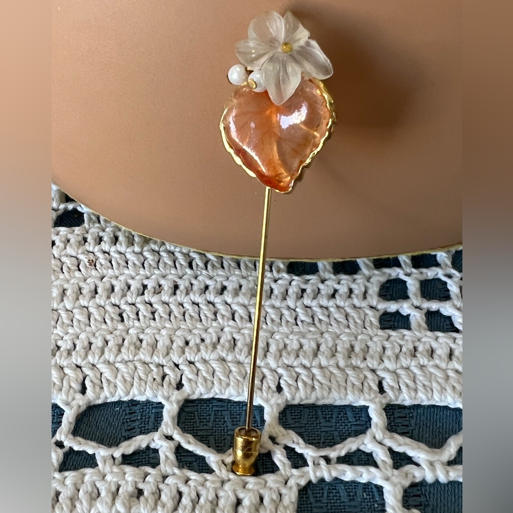 Vintage 1970s Stick Pin